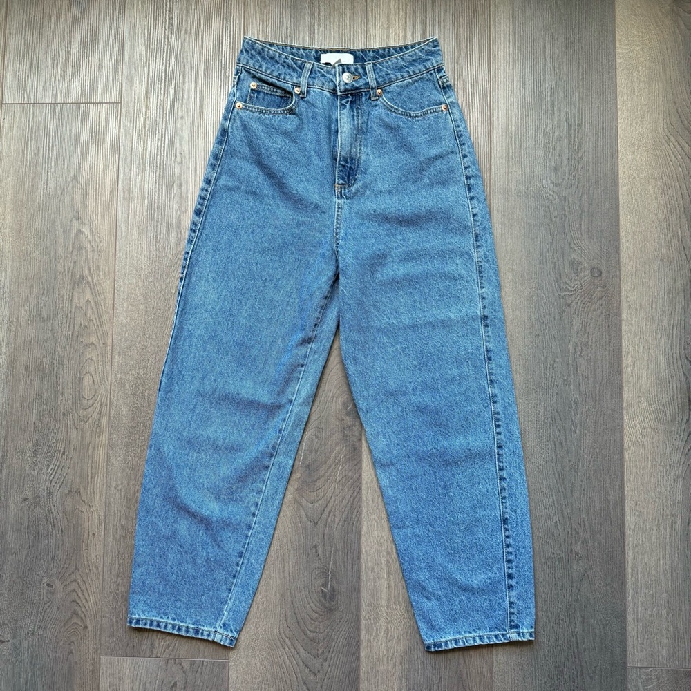 High Rise Tapered Jeans Size 2